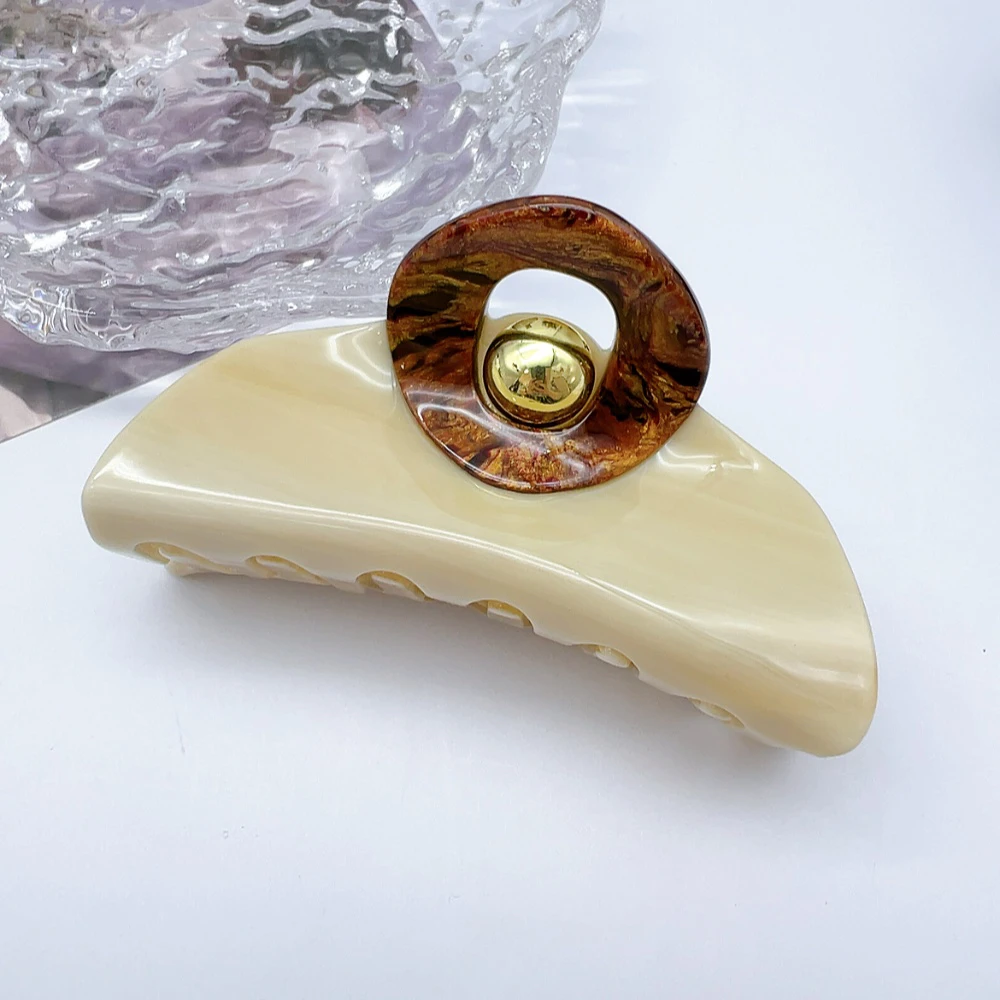 03341 好啊商店 醋酸贝壳抓夹-米色 长度9.5cm左右