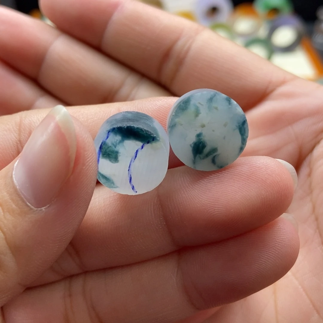 定制翡翠翡翠有纹裂未镶嵌?****?