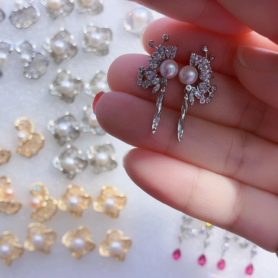 淡水珍珠合金耳饰