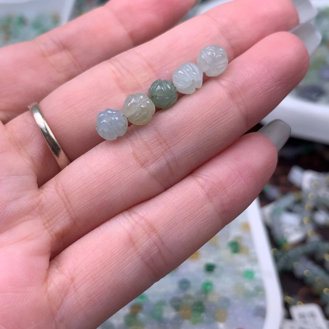 翡翠散珠莲花珠一手