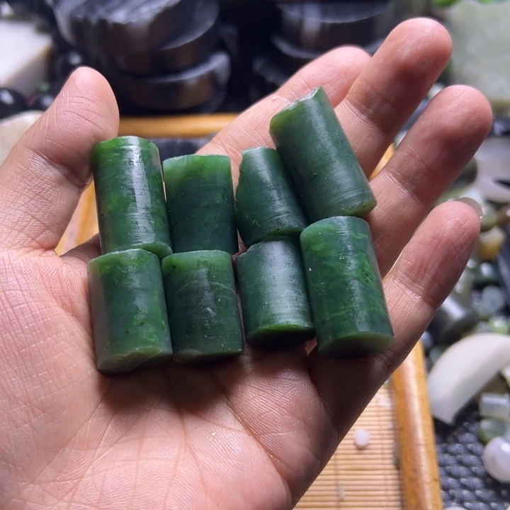 和田玉（糖玉）未镶嵌珠宝半成品