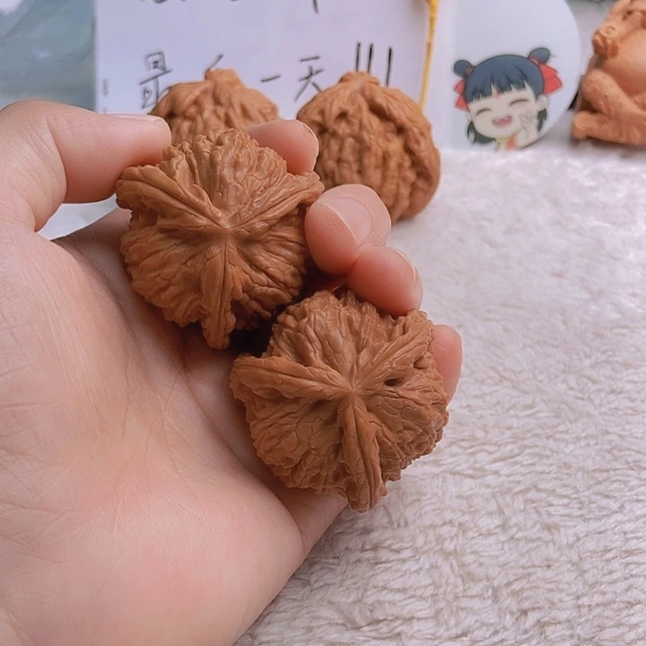 吊坠文玩核桃妈****读三棱