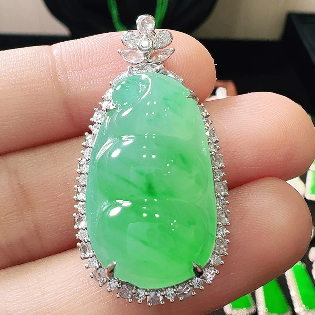 翡翠18K金镶嵌吊坠(不含链)