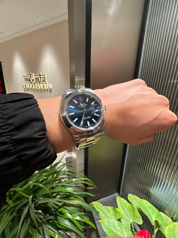 95新 Rolex/劳力士 一表一友/116300/蓝盘条刻/单表