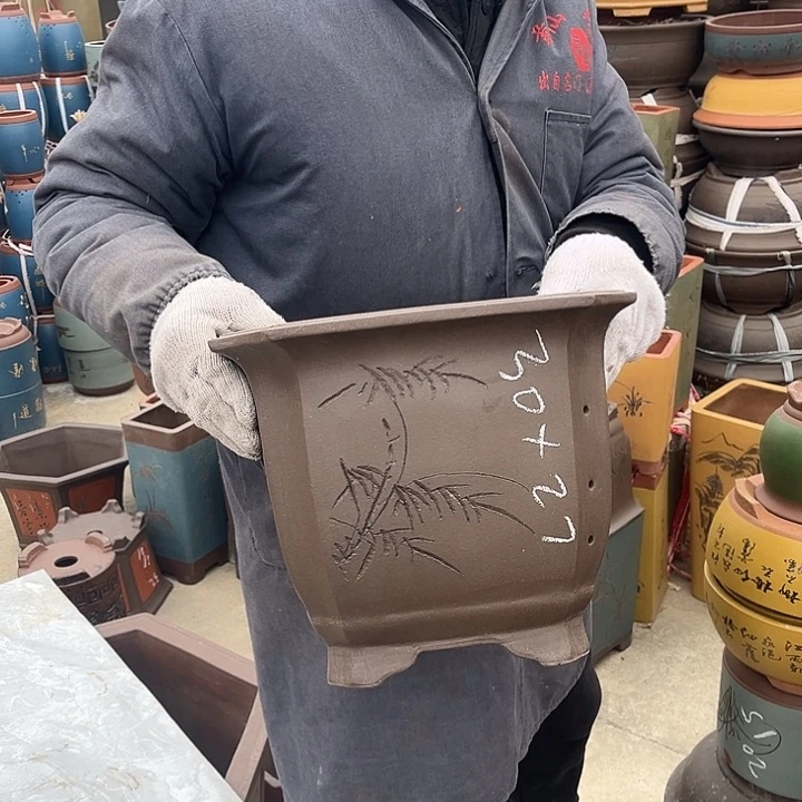 紫砂紫砂花盆和小