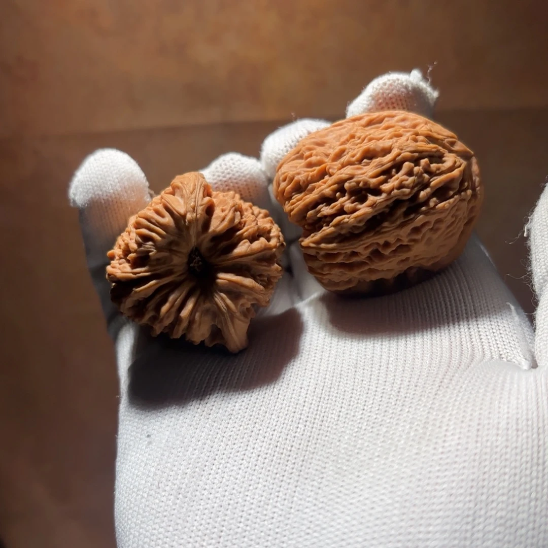 文玩核桃吊坠1号链接39-36-39