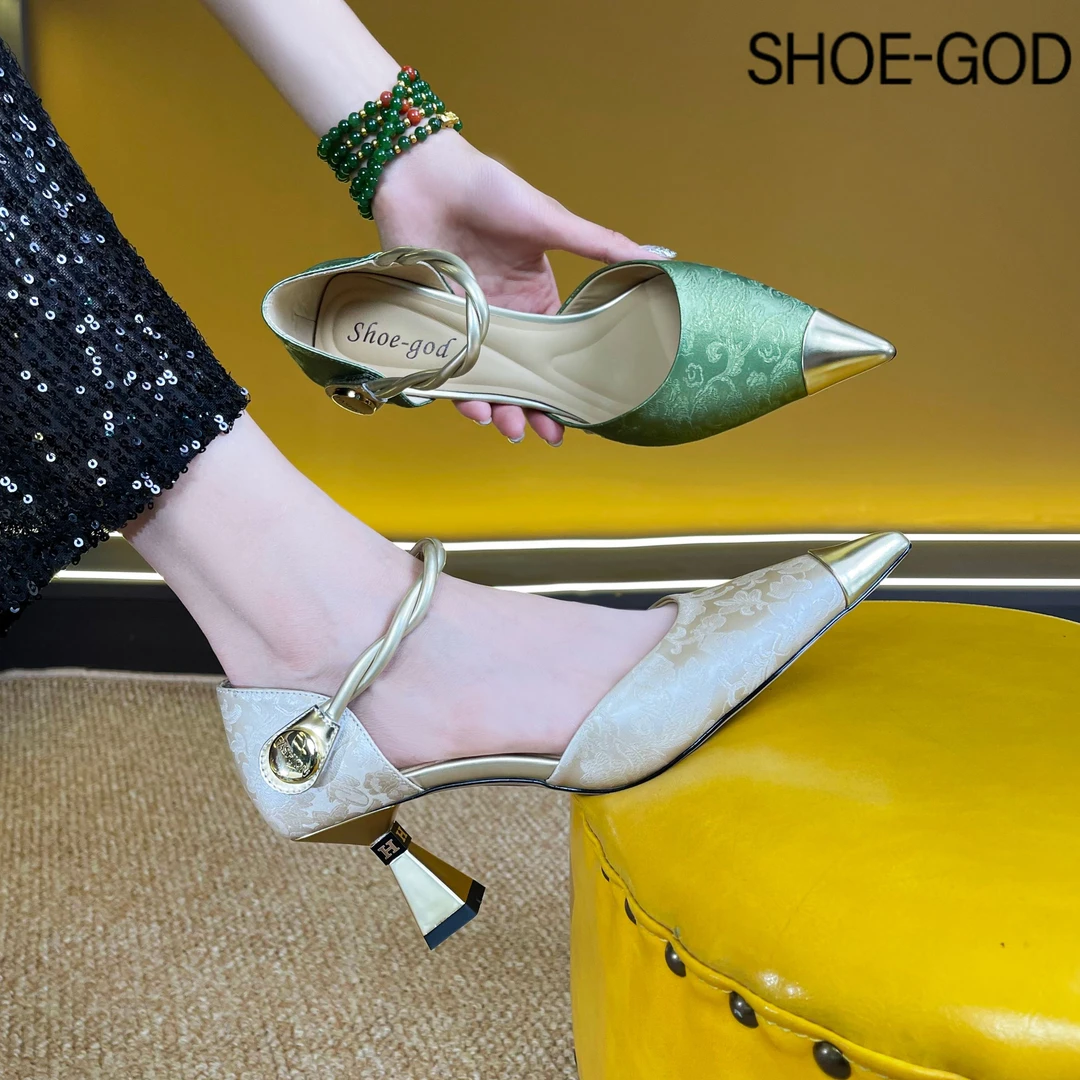 牛皮6公分 2024时尚包头凉鞋设计款SGL027