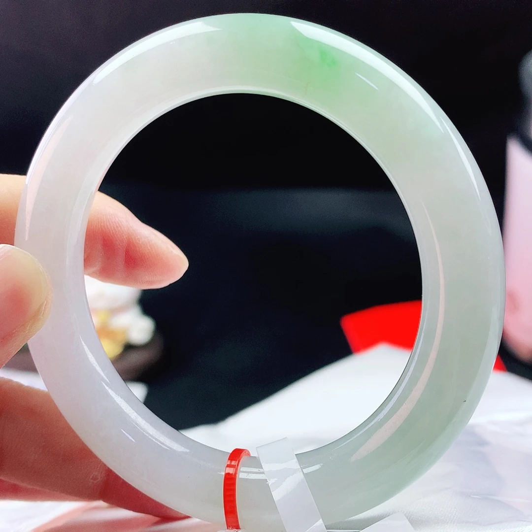 未镶嵌手镯翡翠54胖