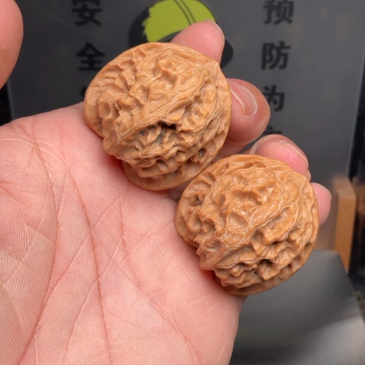 吊坠文玩核桃苹果园37全品