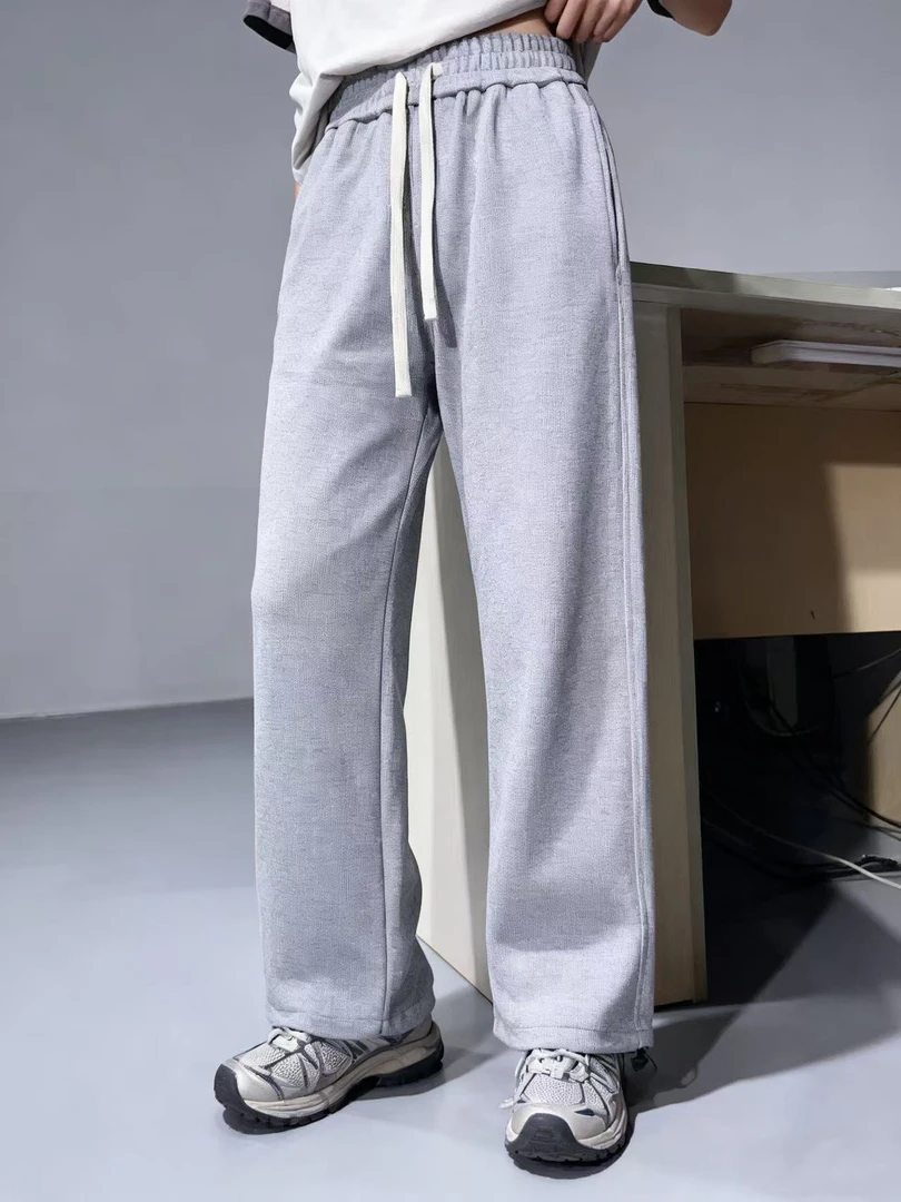 2024年秋季潮牌黑港风长裤18-25青年纯棉运动裤舒适直筒口袋设计