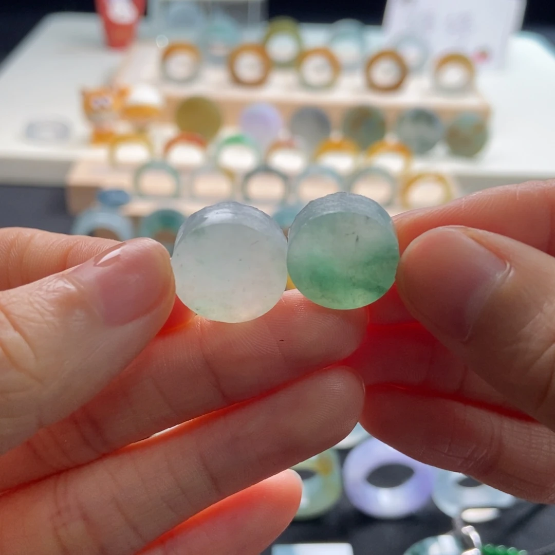 定制翡翠未镶嵌定制