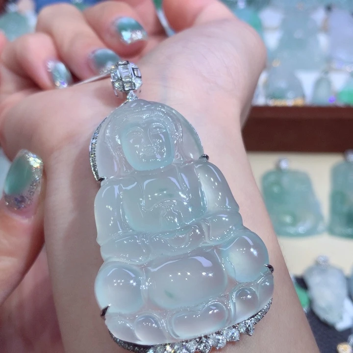 翡翠18K金镶嵌吊坠(不含链)观音