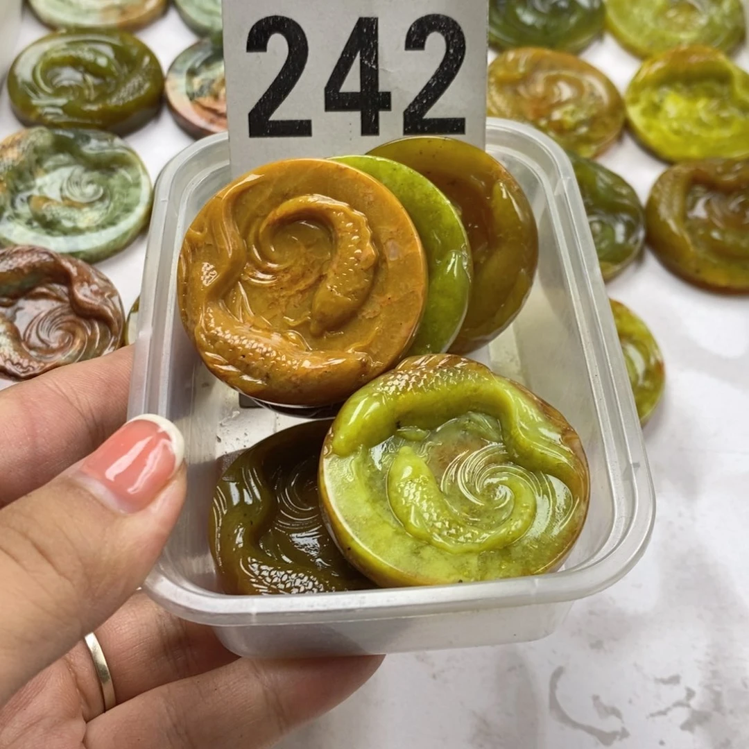 ****铁蛇纹石玉未镶嵌挂坠