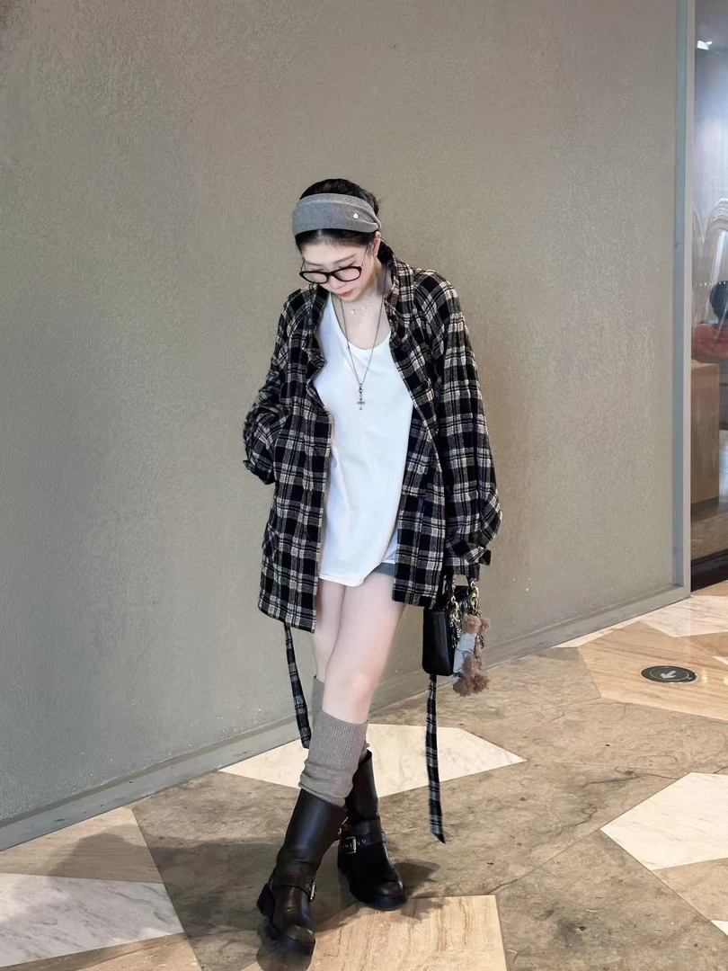 2025秋季新款韩系慵懒风格纹翻领长袖衬衫女休闲上衣背心休闲短裤