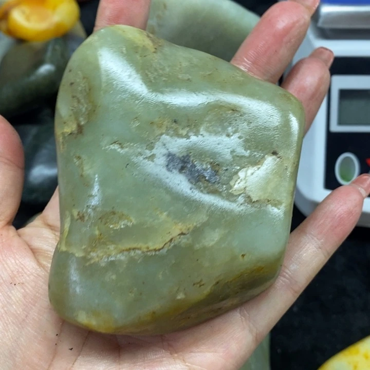 未镶嵌和田玉（糖玉）挂件