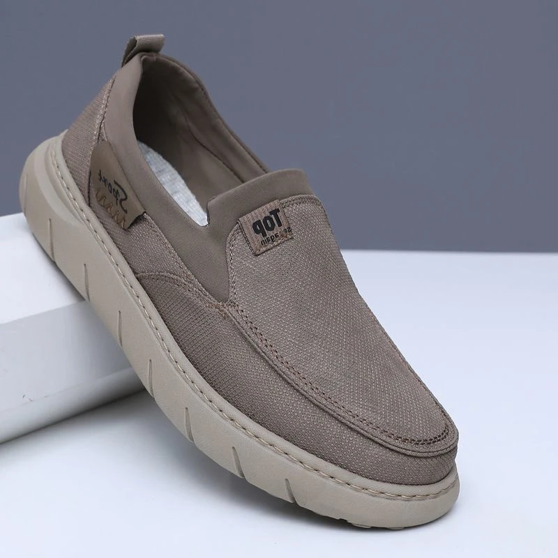 春秋新款老北京布鞋一脚蹬男单鞋超轻透气软底休闲鞋中老年爸爸鞋