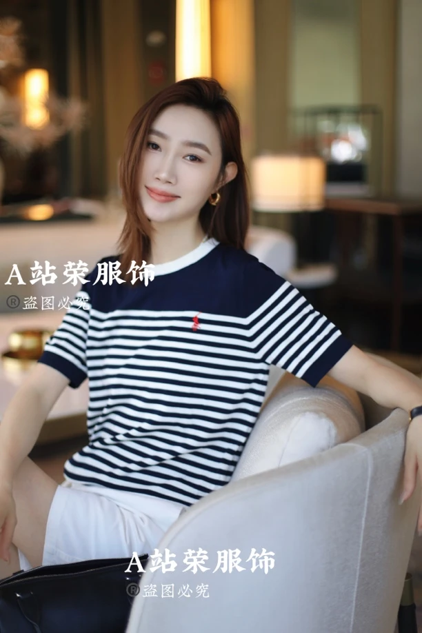 【荣姐精选】简约大方撞色条纹短袖