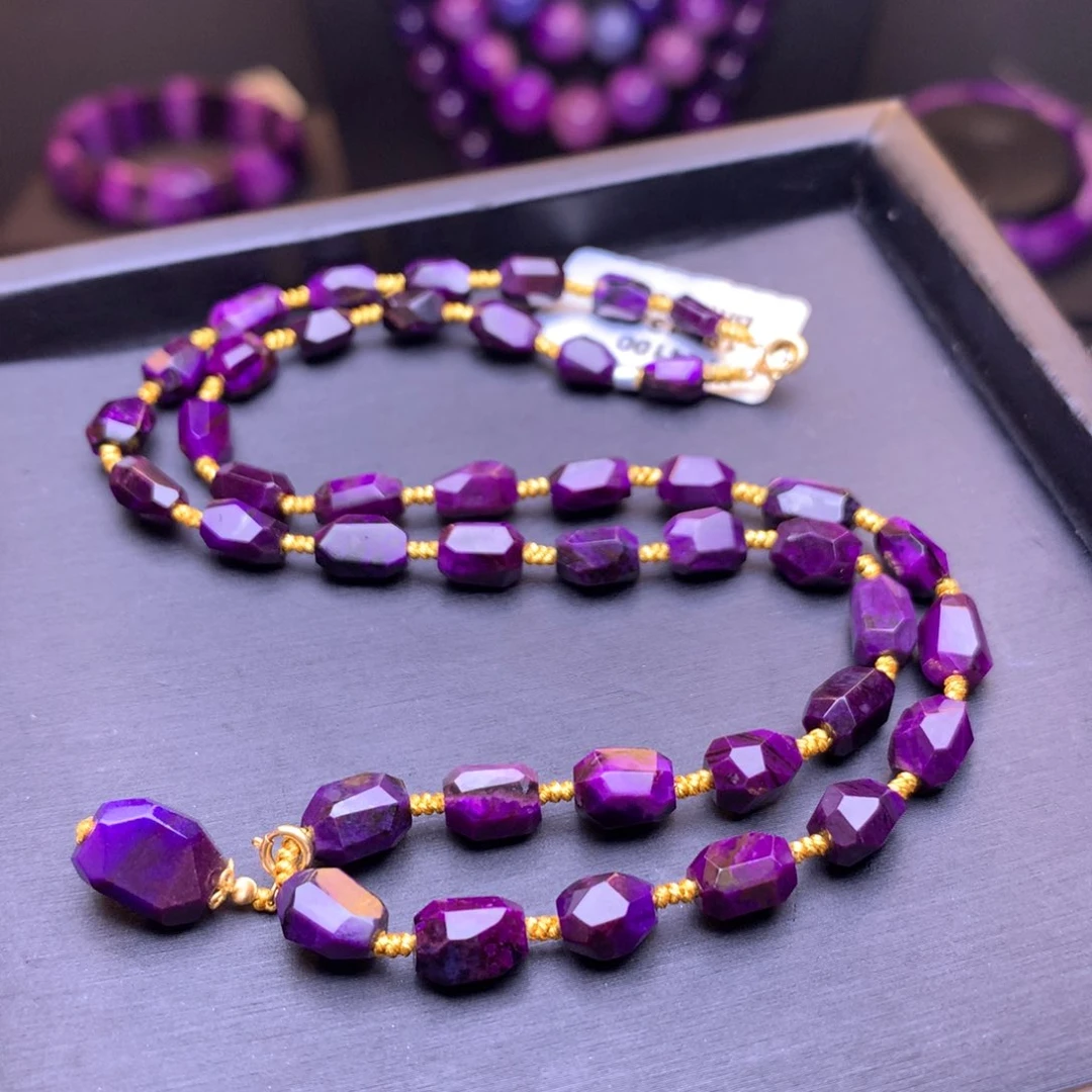 苏纪石（舒俱来）项链18K金镶嵌