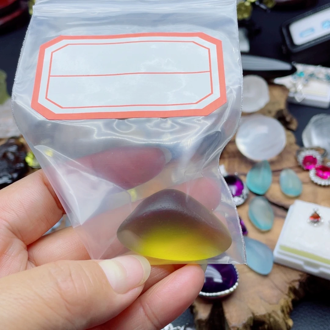 涛***花岗石铁合金原石