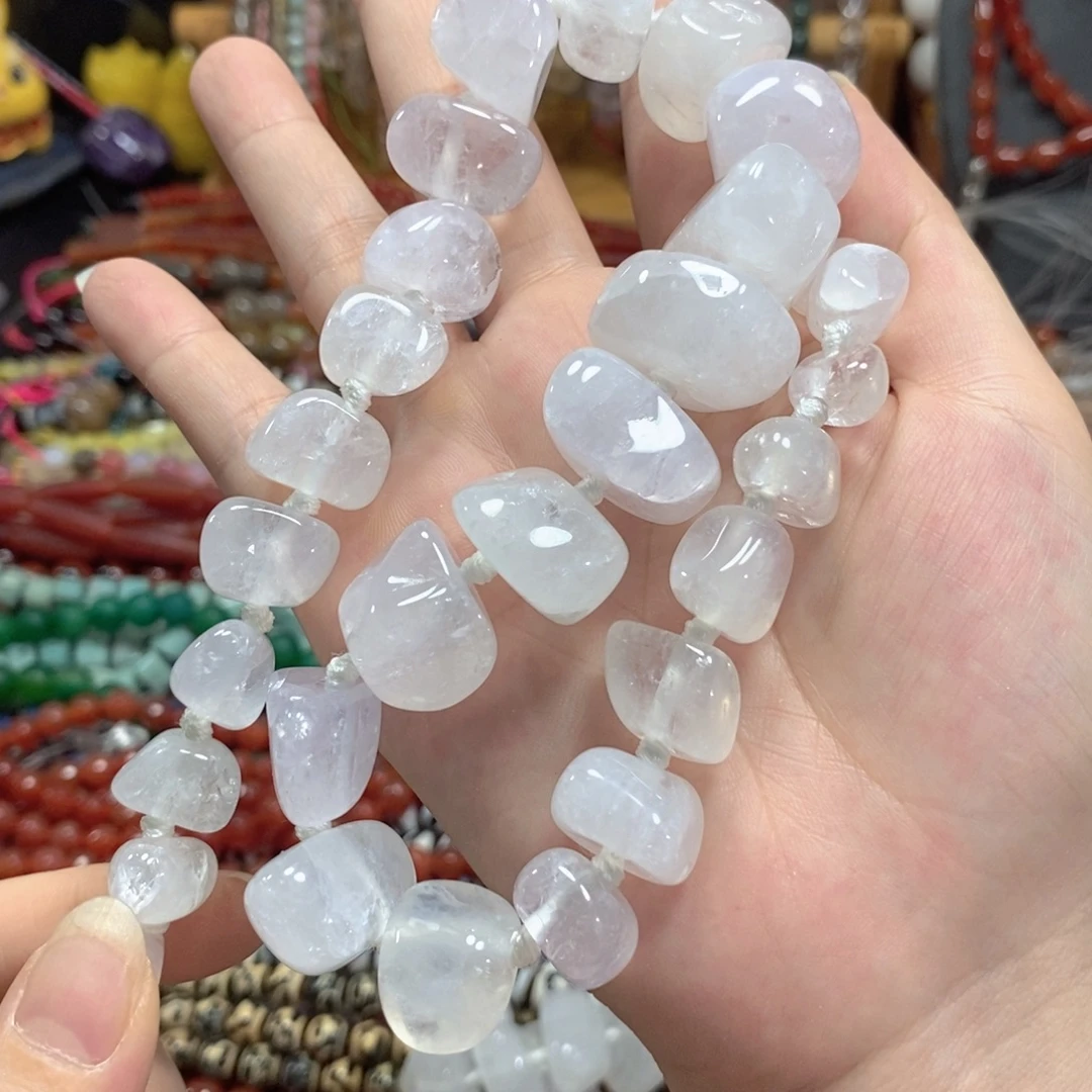 玛瑙/玉髓未镶嵌珠宝半成品老矿白水晶塔链一条