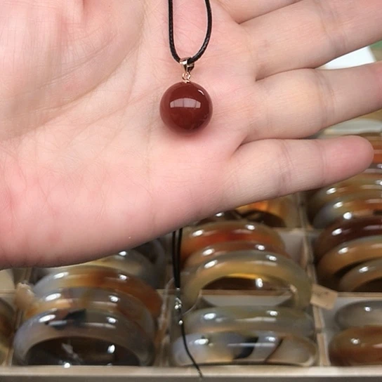 玛瑙/玉髓合金颈饰