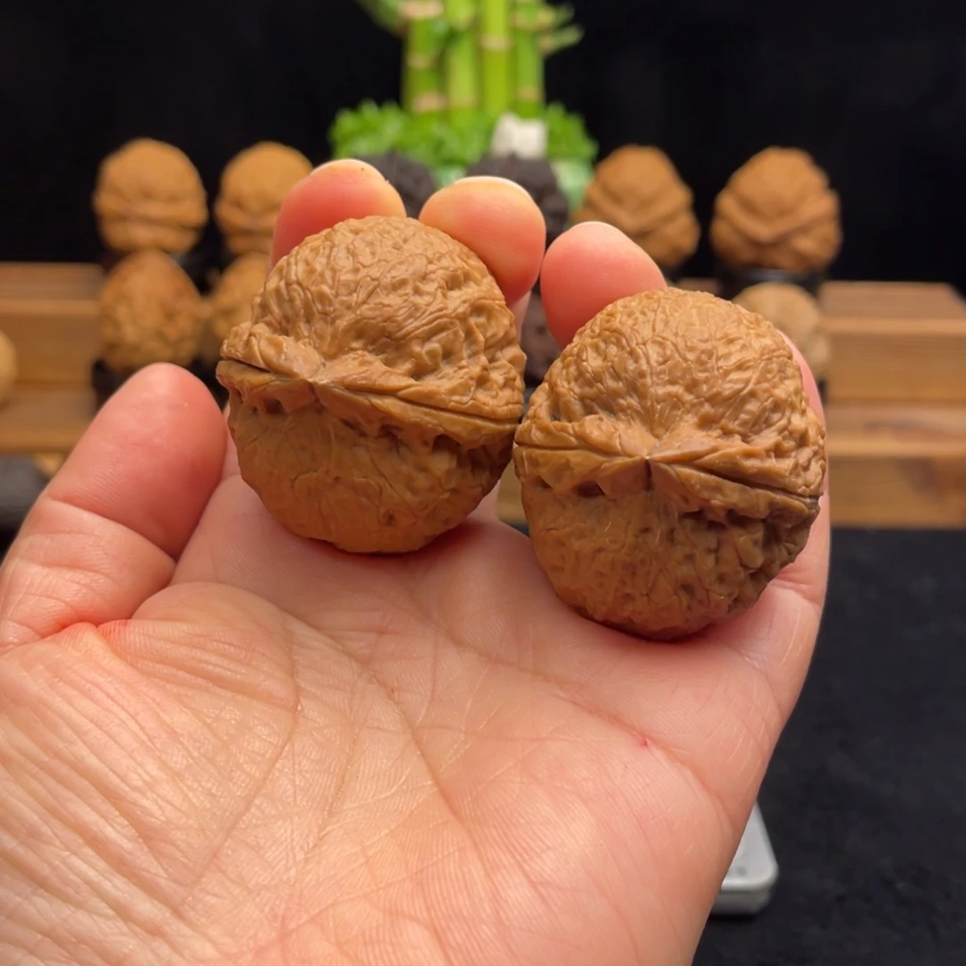 K***r把件文玩核桃乾坤球1