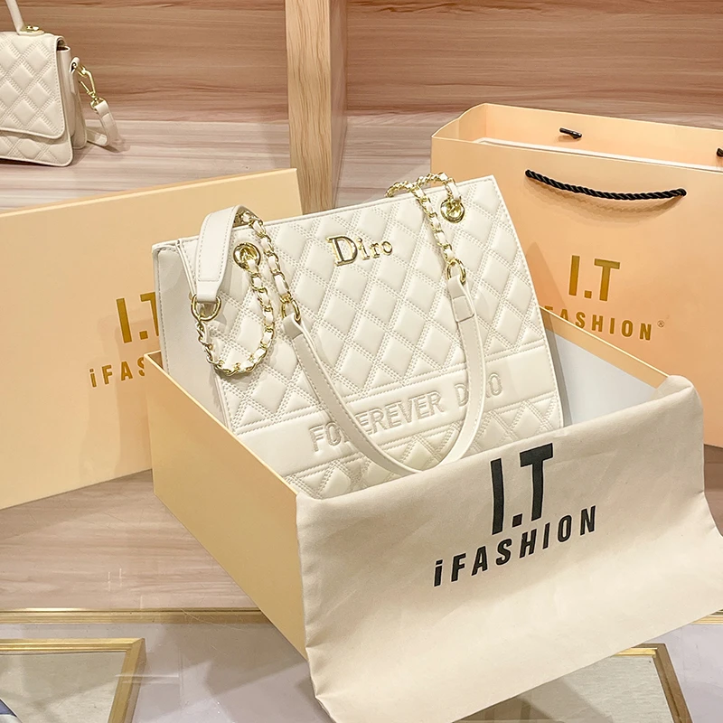 香港代购奢侈品大容量时尚通勤托特包女高级感真皮单肩包2025新款