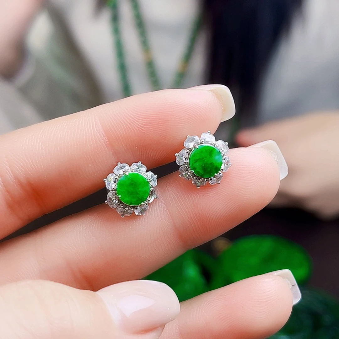 颈饰银S925镶嵌翡翠多样性