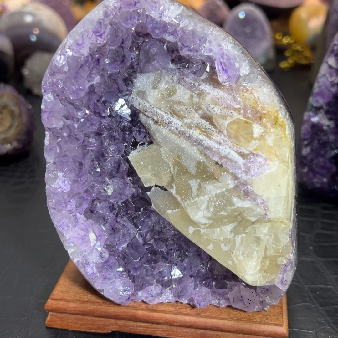 紫晶未镶嵌珠宝半成品22