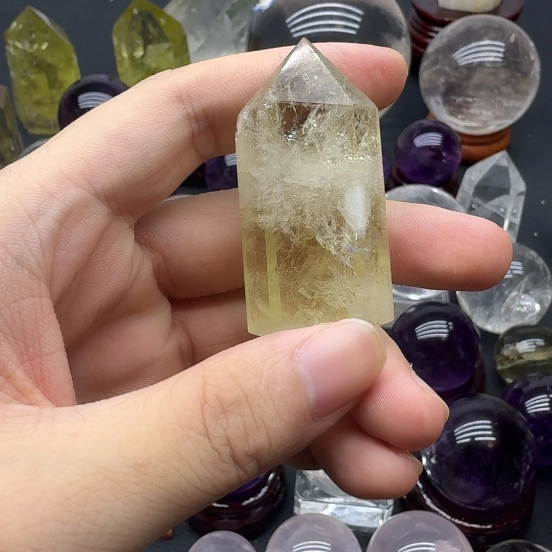 未镶嵌珠宝半成品黄晶