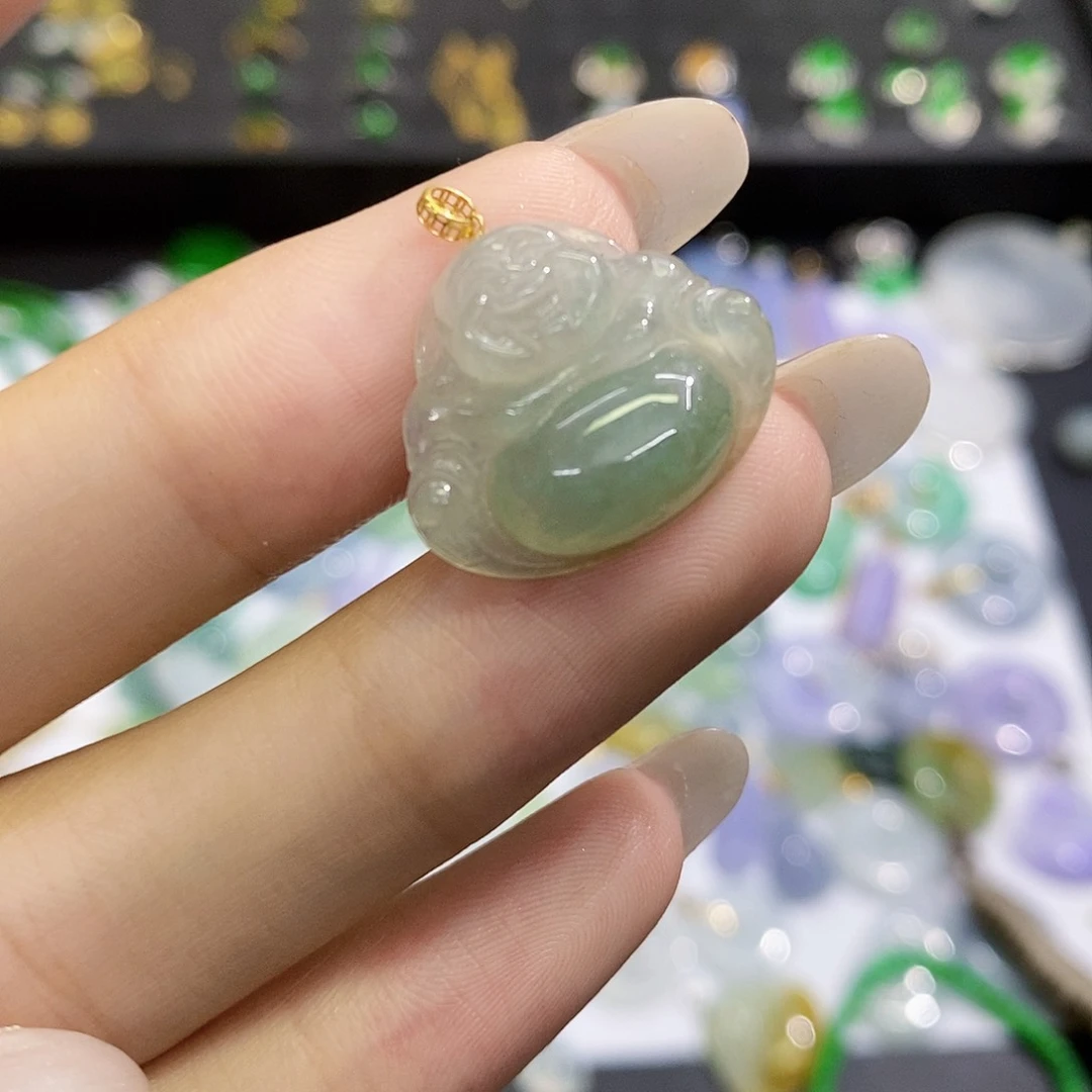 翡翠18K金镶嵌颈饰天然翡翠