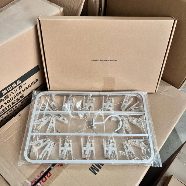 日本MU*JI家尾货航空铝合金晾袜子神器夹内裤内衣架晒袜子晾衣