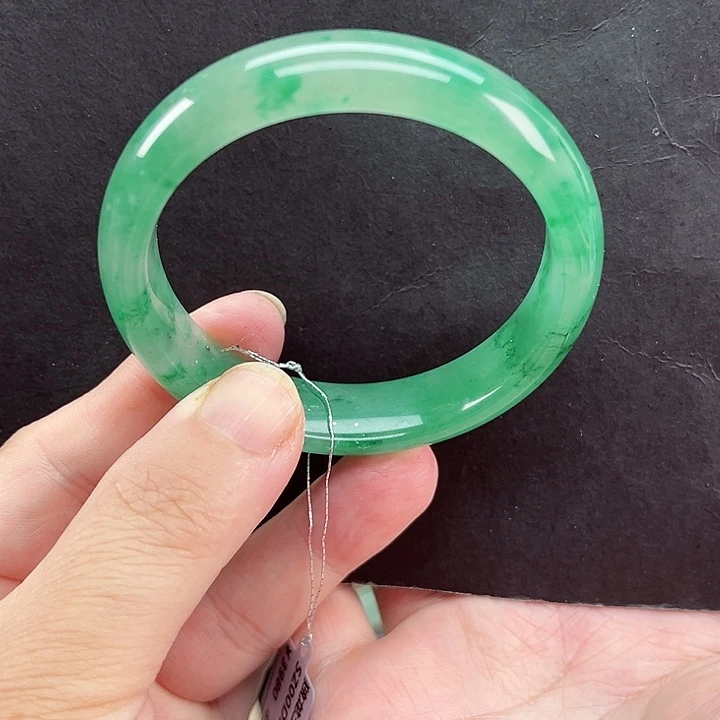 石英质玉手镯未镶嵌7-53/54