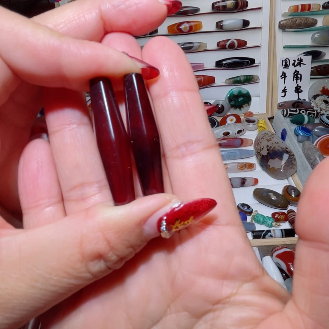 玛瑙/玉髓颈饰未镶嵌许*峰