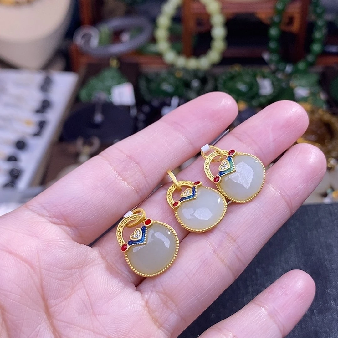 和田玉多样性发一 925.银白玉吊坠未镶嵌