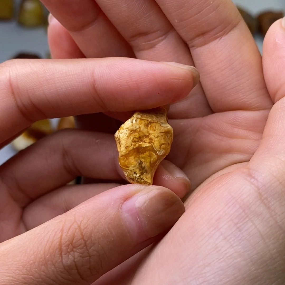 定制琥珀天然蜜蜡