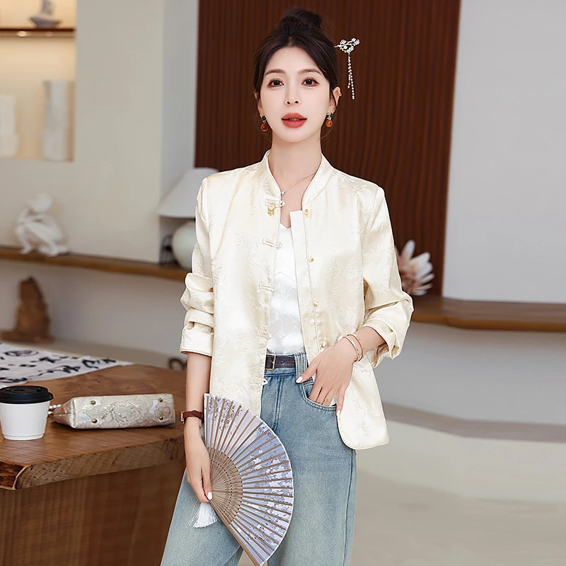 6032靓搭25春意法新中式外套女短款春装复古盘扣刺绣国风女装上衣