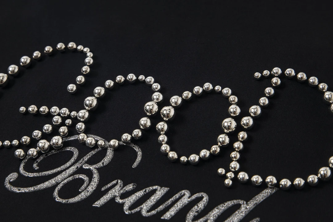 纯色珍珠轻奢T恤衫