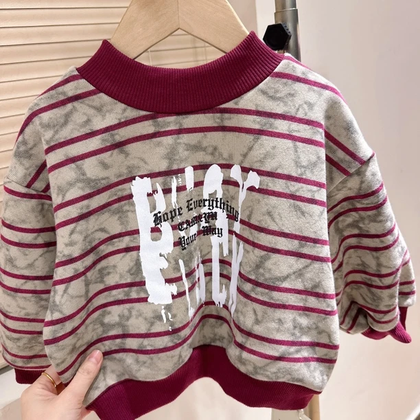 O3-7。77089橘子冬款一体绒男童潮流扎染圆领卫衣