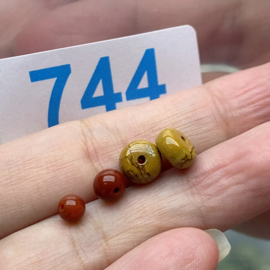 未镶嵌南红玛瑙珠宝奇石