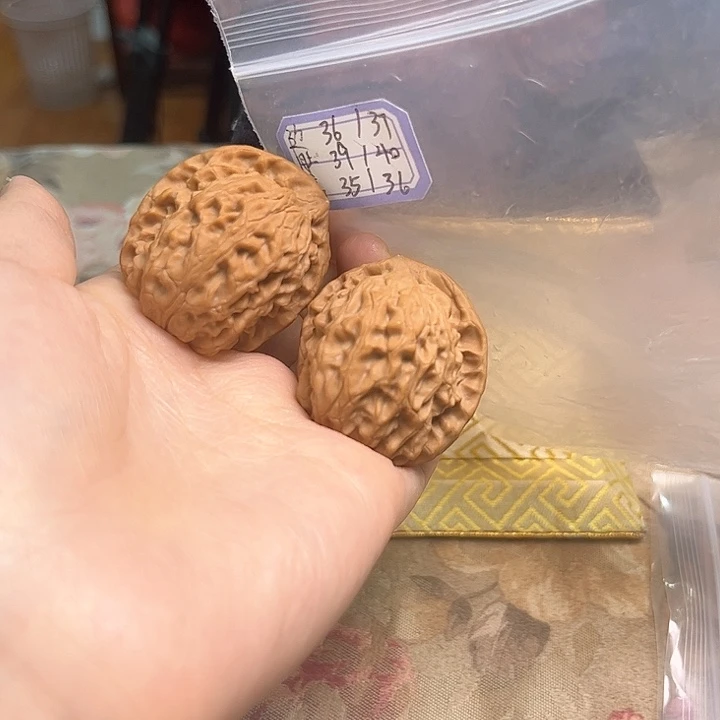 文玩核桃把件非嫁接北京