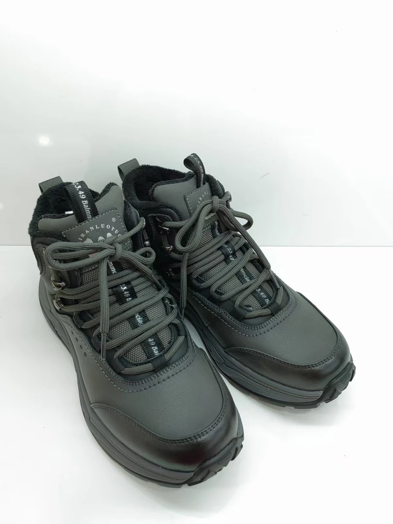 新款气质休闲百搭男士休闲鞋TM13091