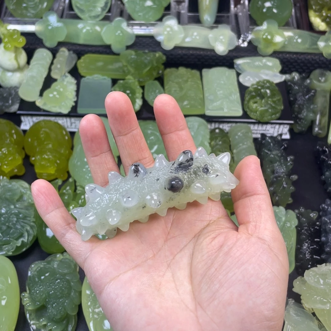 蛇纹石玉未镶嵌珠宝奇石
