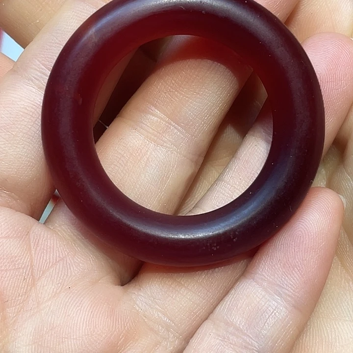 未镶嵌戒指和田玉