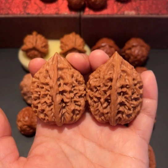 吊坠文玩核桃招财鼠