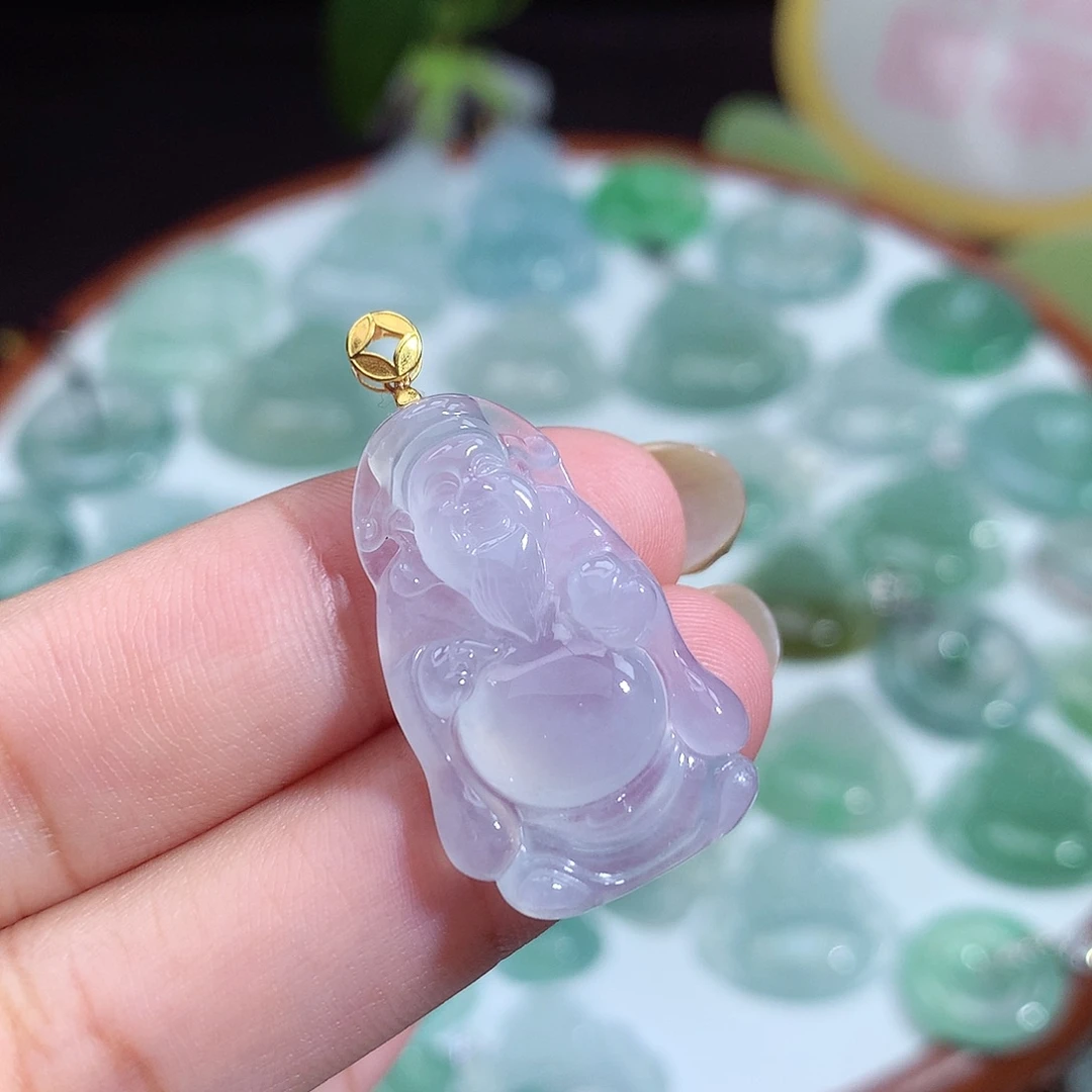 翡翠未镶嵌颈饰财神