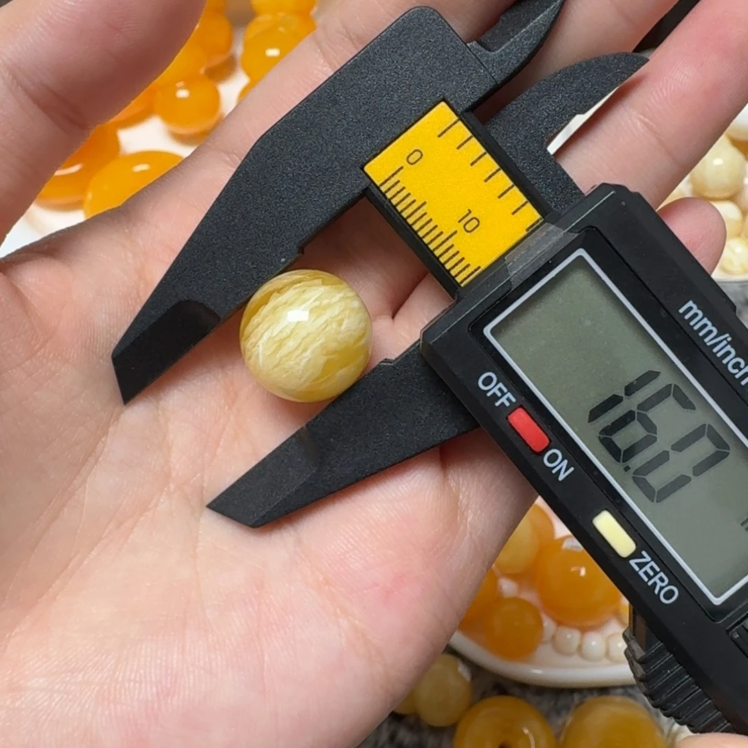 琥珀未镶嵌裸石蜜蜡圆珠