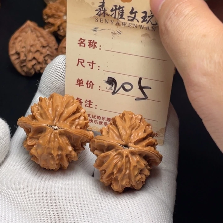 文玩核桃把件招财鼠35尺以打底205
