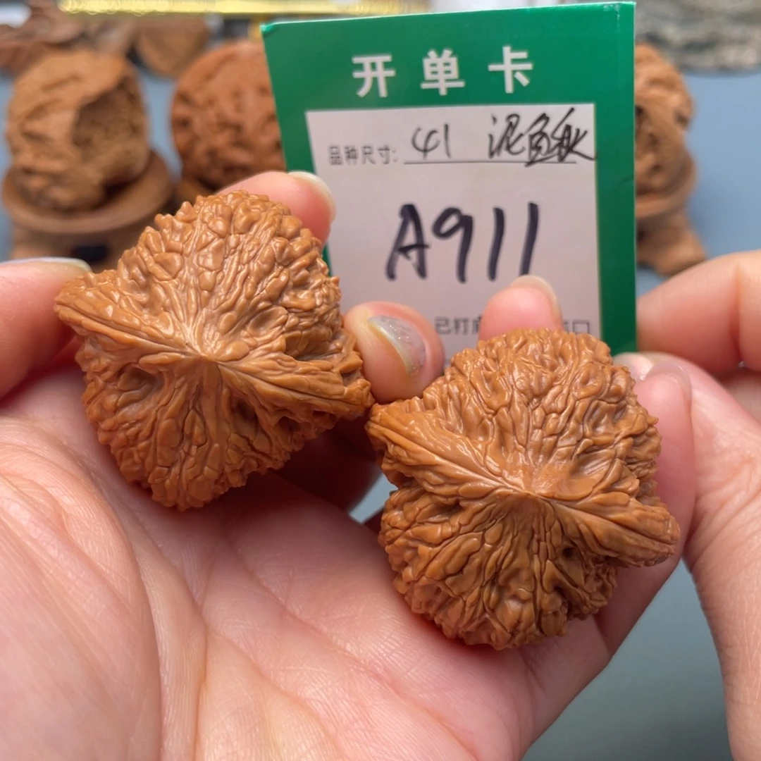 吊坠桃核文玩核桃
