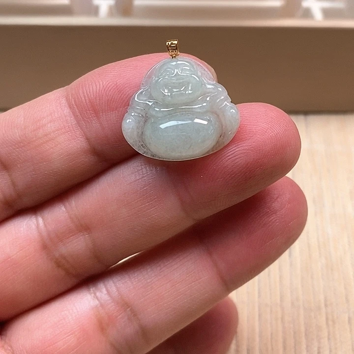 翡翠18K金镶嵌颈饰111111111111111